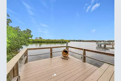2021 North Pointe Alexis Drive, Tarpon Springs, FL 34689 - Photo 5