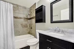 8035 Canterbury Lake Blvd, Tampa, FL 33619 - Photo 13