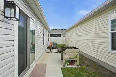 862 Spring Avenue, The Villages, FL 34762 - Photo 39