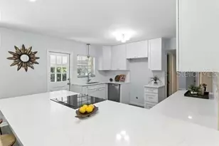 2510 Lake Ellen Dr, Tampa, FL 33618 - Photo 13