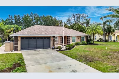 5223 Hamlet Circle, Spring Hill, FL 34606 - Photo 3