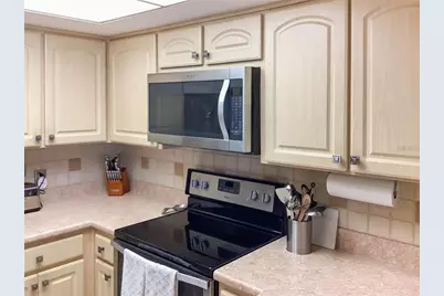 4736 Jasper Drive #207, New Port Richey, FL 34652 - Photo 5