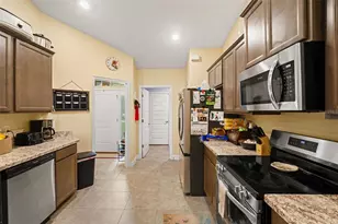 18336 Macek Rd, Weeki Wachee, FL 34614 - Photo 11