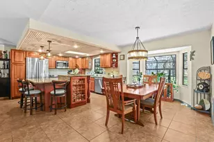 9032 Birmingham Ave, Weeki Wachee, FL 34613 - Photo 21