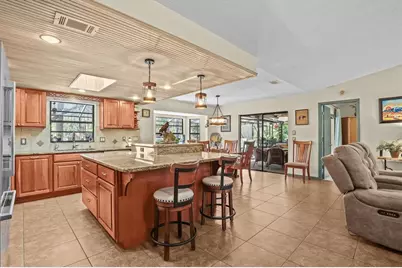 9032 Birmingham Avenue, Weeki Wachee, FL 34613 - Photo 25
