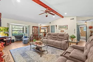 9032 Birmingham Ave, Weeki Wachee, FL 34613 - Photo 17
