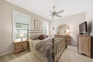 15028 Silversmith Cir, Spring Hill, FL 34609 - Photo 5