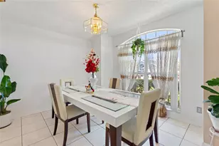 963 Downing Cir, Davenport, FL 33897 - Photo 9