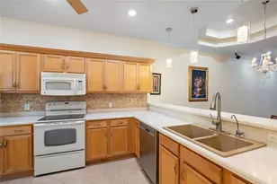 7245 Cleopatra Dr, Land O Lakes, FL 34637 - Photo 7