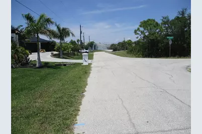 14478 Lillian Circle, Port Charlotte, FL 33981 - Photo 5