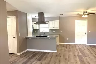 1215 Gatewood Ave, Spring Hill, FL 34608 - Photo 5
