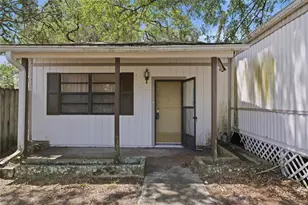 9430 Peony St, New Port Richey, FL 34654 - Photo 5