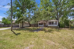 9430 Peony St, New Port Richey, FL 34654 - Photo 3