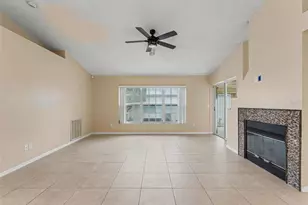10439 Casa Grande Cir, Spring Hill, FL 34608 - Photo 5