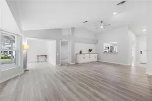 8635 Braxton Dr, Hudson, FL 34667 - Photo 5