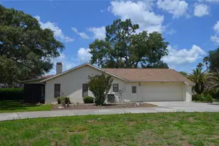 9429 Cobbler Ct, Weeki Wachee, FL 34613 - Photo 3