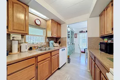 5206 Wisteria Circle, New Port Richey, FL 34653 - Photo 11