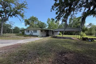 18054 Manteno Dr, Spring Hill, FL 34610 - Photo 5