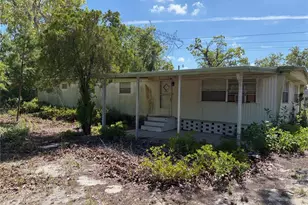 18054 Manteno Dr, Spring Hill, FL 34610 - Photo 13