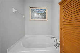 11213 Flock Ave, Weeki Wachee, FL 34613 - Photo 25