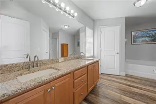 11213 Flock Ave, Weeki Wachee, FL 34613 - Photo 23