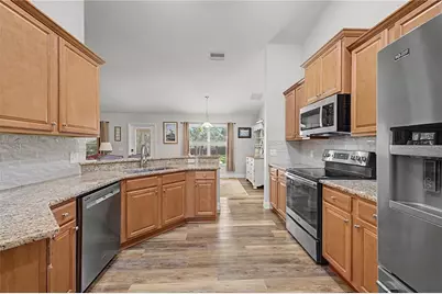 11213 Flock Avenue, Weeki Wachee, FL 34613 - Photo 11