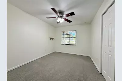 10849 Lakeview Drive, New Port Richey, FL 34654 - Photo 17