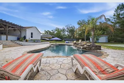 10260 Caracara Avenue, Weeki Wachee, FL 34613 - Photo 37