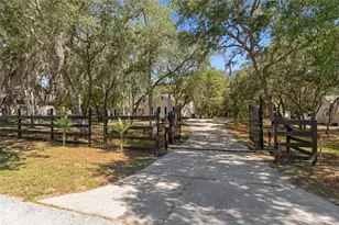 1761 E Cleveland St, Hernando, FL 34442 - Photo 7