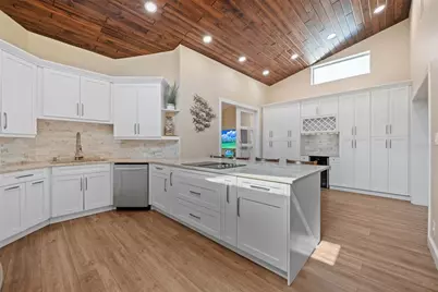 245 Avalon Avenue, Fort Lauderdale, FL 33308 - Photo 17