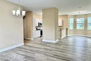 13075 House Finch Rd, Weeki Wachee, FL 34614 - Photo 11