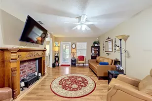 37754 Prairie Rose Loop, Zephyrhills, FL 33542 - Photo 11