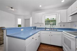 11046 Lakeview Dr, New Port Richey, FL 34654 - Photo 51
