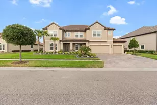 33239 Kateland Dr, Wesley Chapel, FL 33545 - Photo 3