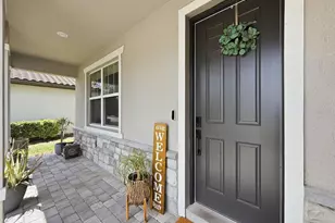 3726 Savanna Palms Ct, Bradenton, FL 34211 - Photo 7