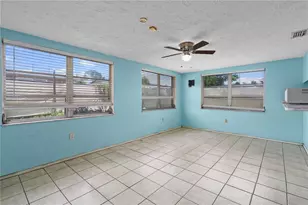 4934 Daphne St, New Port Richey, FL 34652 - Photo 9