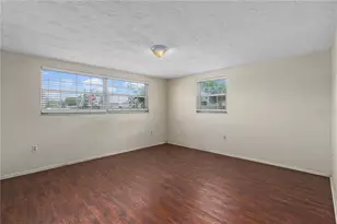 4934 Daphne St, New Port Richey, FL 34652 - Photo 17