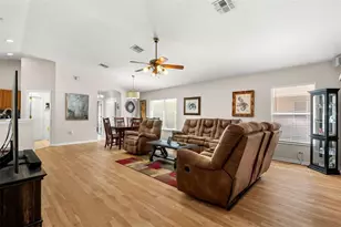 11422 Inman Ct, Spring Hill, FL 34609 - Photo 7