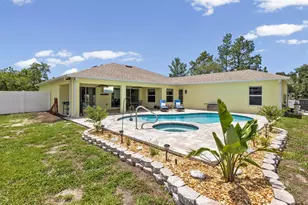 11051 Mirage Ave, Weeki Wachee, FL 34614 - Photo 37