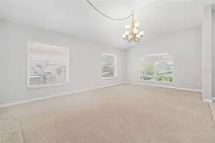 1822 Greystone Heights Dr, Valrico, FL 33594 - Photo 7