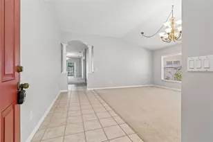 1822 Greystone Heights Dr, Valrico, FL 33594 - Photo 5