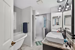 12293 Wolf Den Rd, Weeki Wachee, FL 34614 - Photo 19