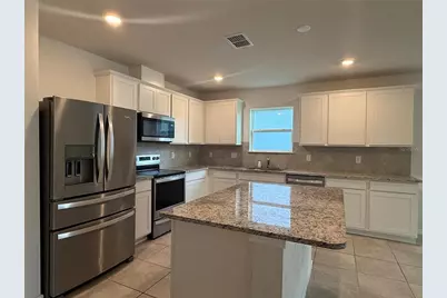30596 Thunderbird Drive, Wesley Chapel, FL 33545 - Photo 31