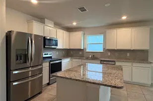 30596 Thunderbird Dr, Wesley Chapel, FL 33545 - Photo 31
