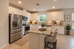 30596 Thunderbird Dr, Wesley Chapel, FL 33545 - Photo 29