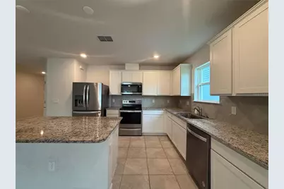 30596 Thunderbird Drive, Wesley Chapel, FL 33545 - Photo 33