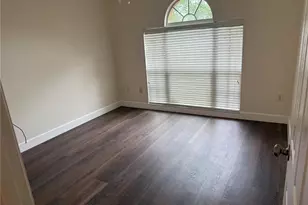 11516 Whispering Hollow Dr, Tampa, FL 33635 - Photo 3