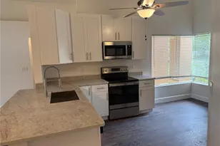 11516 Whispering Hollow Dr, Tampa, FL 33635 - Photo 7