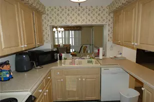 4392 Craftsbury Dr, New Port Richey, FL 34652 - Photo 11