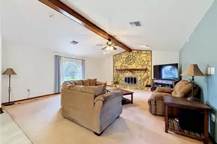 11475 Fortune St, Spring Hill, FL 34609 - Photo 9